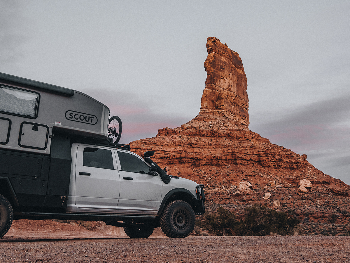 off-grid power, Overlanding by canyon 