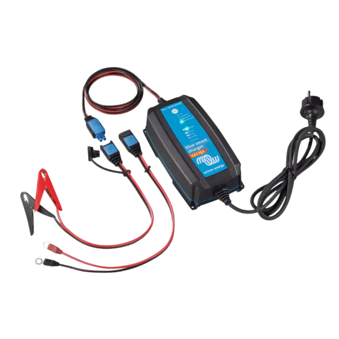 Blue Smart IP65 Charger 6V/12V-1.1 120V NEMA 1-15